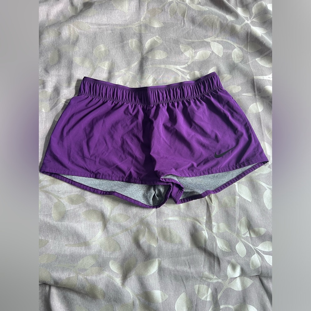Women's Purple Nike Dri-Fit Running Shorts Pre Owned Sz S